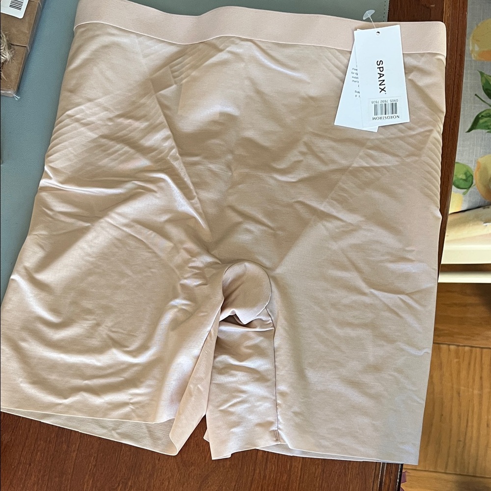 SPANX Women's Cream shapewear